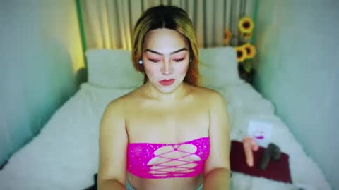 Snapshot of wildhotivana chatting on 6, 2, 2025 ivana online show from 6, 2, 2025