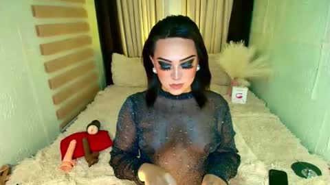 Snapshot of wildhotivana chatting on 24, 9, 2025 ivana online show from 24, 9, 2025