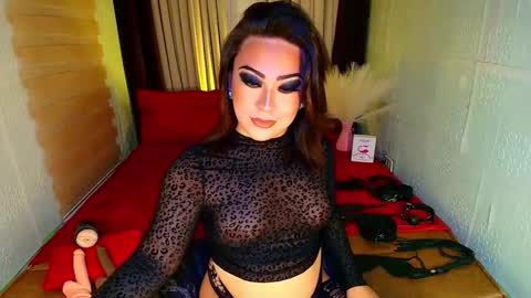 Snapshot of wildhotivana chatting on 24, 10, 2025 ivana online show from 24, 10, 2025