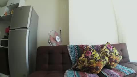 Wild Strawberry online show from 2, 3, 2025