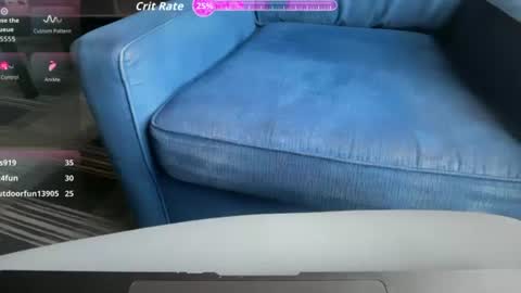 wildtravis online show from 12, 7, 2026