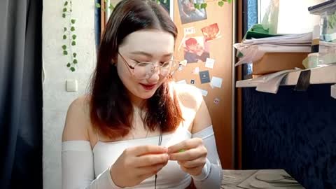 Phoebe online show from 6, 4, 2026