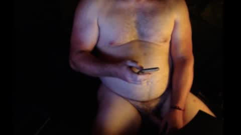 Snapshot of willwill2222 chatting on 20, 10, 2025 John online show from 20, 10, 2025