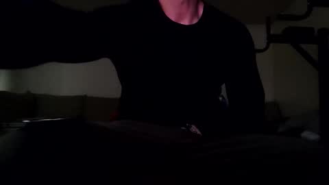 Snapshot of willynn83 chatting on 2, 3, 2026 willynn83 online show from 2, 3, 2026