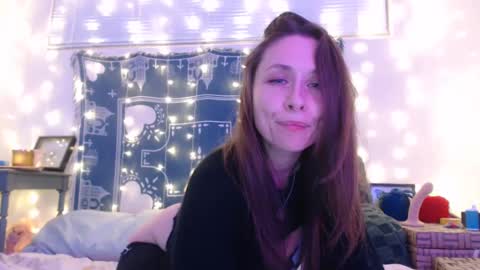Eevie online show from 20, 12, 2024