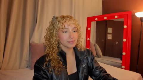 Wini Fer online show from 5, 2, 2026