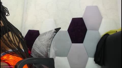 WinnyBarness online show from 5, 12, 2025