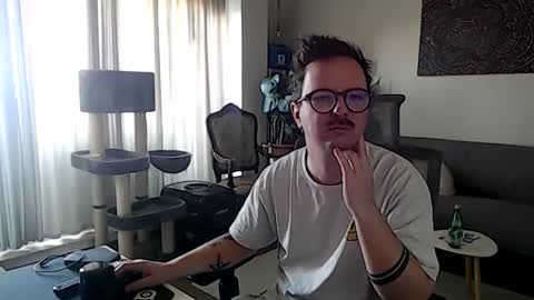 Snapshot of winnydepooh chatting on 18, 2, 2025 cream36 online show from 18, 2, 2025