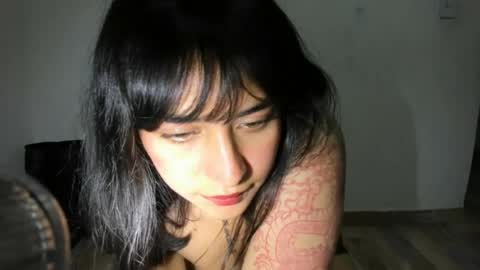 witch_3333 online show from 14, 7, 2026
