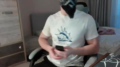 WizLoverr online show from 25, 5, 2026
