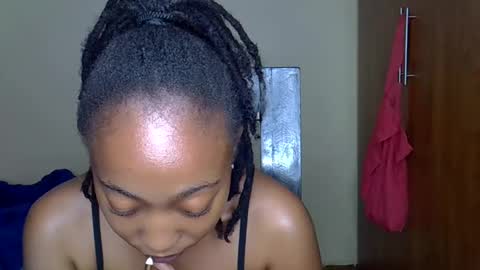 Snapshot of wizzia_khalifa chatting on 29, 1, 2025 girlie o online show from 29, 1, 2025