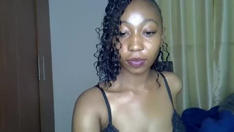 Snapshot of wizzia_khalifa chatting on 26, 2, 2025 girlie o online show from 26, 2, 2025