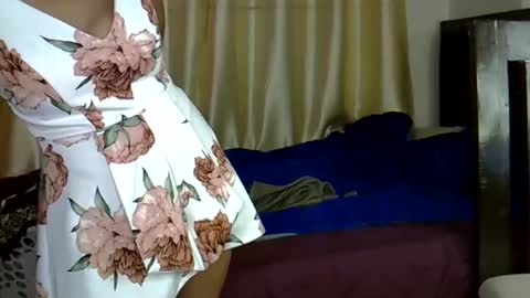 Snapshot of wizzia_khalifa chatting on 2, 3, 2025 girlie o online show from 2, 3, 2025