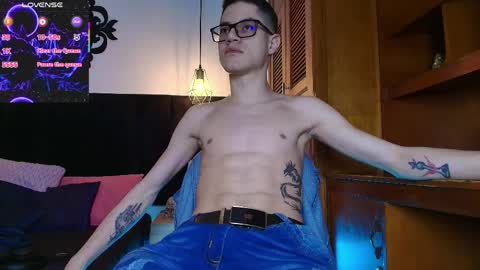  W O L F  online show from 31, 3, 2026