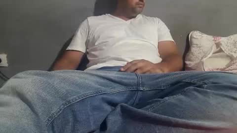 Snapshot of wolfrot chatting on 22, 9, 2025 wolf boy online show from 22, 9, 2025