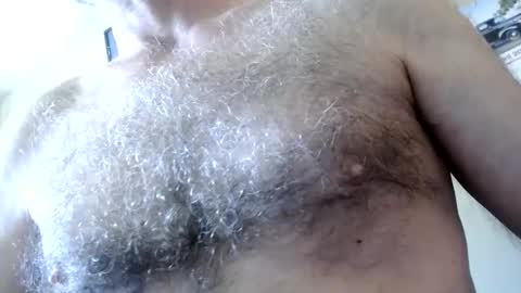 WoodieSays online show from 8, 4, 2026