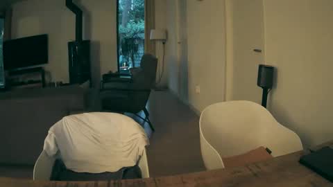 woodwurm and Snoeske online show from 17, 12, 2025