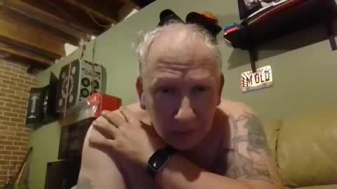 woody0732 online show from 14, 1, 2025