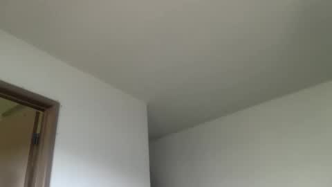 woof_wolf37 online show from 27, 3, 2026