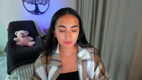 dudetta Kim online show from 16, 9, 2025