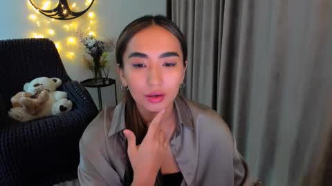 Snapshot of worldofkim chatting on 27, 2, 2026 dudetta Kim online show from 27, 2, 2026