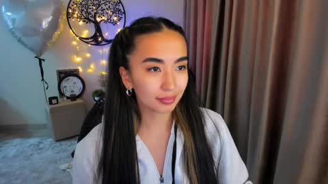 dudetta Kim online show from 14, 4, 2026