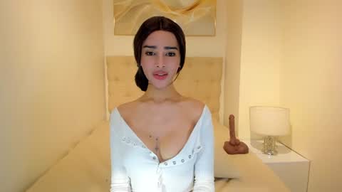 Lily online show from 15, 7, 2026