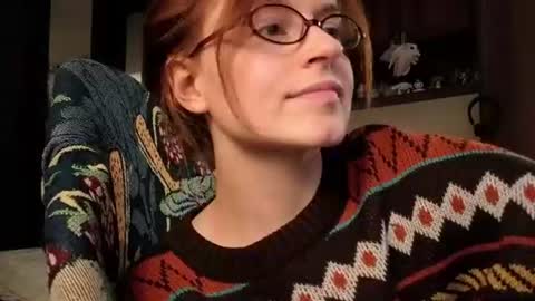 Snapshot of wow_luvng chatting on 14, 7, 2026 Rebecy online show from 14, 7, 2026