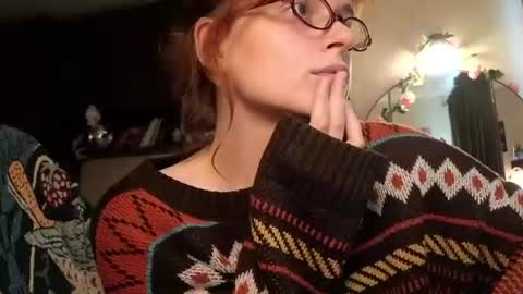 Snapshot of wow_luvng chatting on 21, 7, 2026 Rebecy online show from 21, 7, 2026