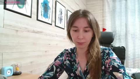 Anna  online show from 28, 4, 2026