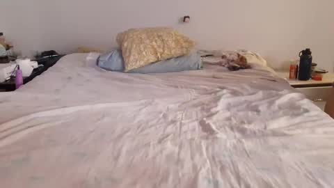 Snapshot of wowhotcutiepie chatting on 12, 9, 2025 Cuteipie online show from 12, 9, 2025