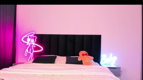 Emi online show from 31, 12, 2024