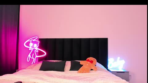 Emi online show from 18, 1, 2025