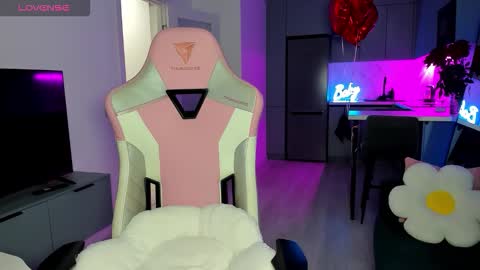 Emi online show from 24, 2, 2026