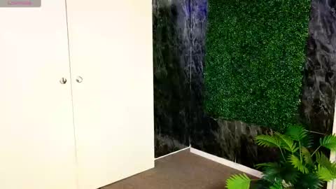 Snapshot of wowrivers chatting on 17, 2, 2025 Nessa online show from 17, 2, 2025