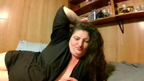WV Couple online show from 18, 4, 2026