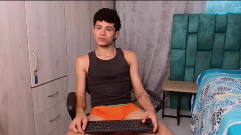 Snapshot of wyatt_444 chatting on 10, 1, 2025 wyatt online show from 10, 1, 2025