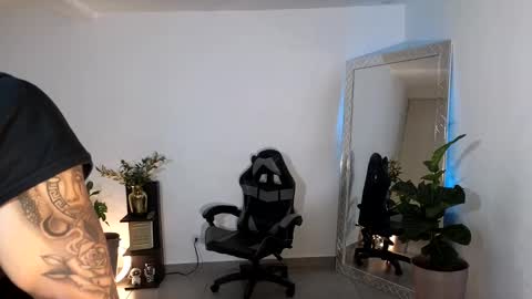 Snapshot of wyatt_rose chatting on 30, 9, 2025 wyatt online show from 30, 9, 2025