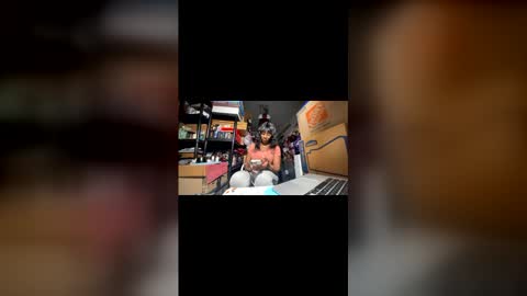 Snapshot of wynterheat chatting on 25, 5, 2026 Wynter Heat online show from 25, 5, 2026