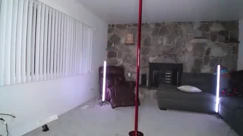 WyTransGal - Aurora online show from 19, 11, 2025