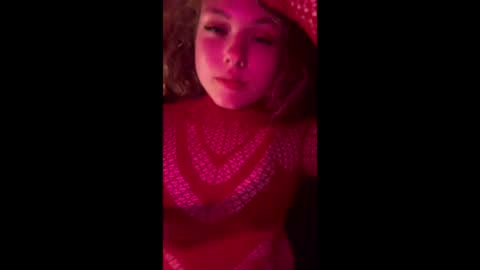 Snapshot of x3maxmaybe chatting on 12, 3, 2026 x3maxmaybe online show from 12, 3, 2026