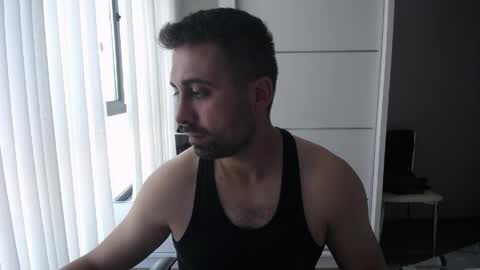 Snapshot of x_____0_____x chatting on 5, 6, 2026 Mr. Lonely online show from 5, 6, 2026