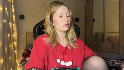 Snapshot of x__ivy_x chatting on 28, 12, 2024 eva online show from 28, 12, 2024