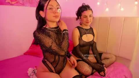 Snapshot of x_moonshine chatting on 1, 5, 2026 s s s online show from 1, 5, 2026