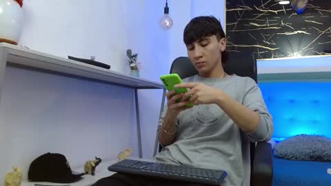 xandergrey8 online show from 2, 2, 2026