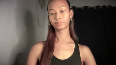 Snapshot of xandraluxe_xoxo chatting on 22, 12, 2025 Cassandra online show from 22, 12, 2025