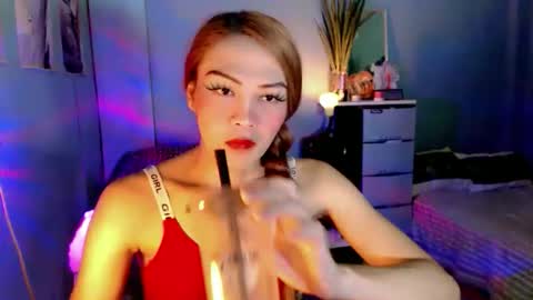 Snapshot of xangel_redx chatting on 10, 10, 2025 ANGEL online show from 10, 10, 2025