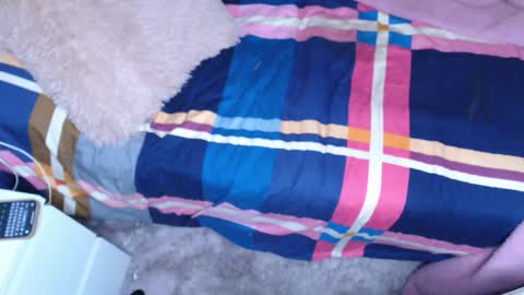 Snapshot of xararouxxx chatting on 20, 11, 2025 S A R A 100K followers online show from 20, 11, 2025