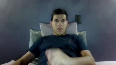 Snapshot of xbasstian_77 chatting on 18, 10, 2025 Sebas online show from 18, 10, 2025