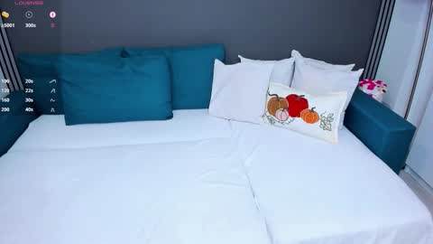 Snapshot of xchristalx chatting on 3, 11, 2025 Christal online show from 3, 11, 2025